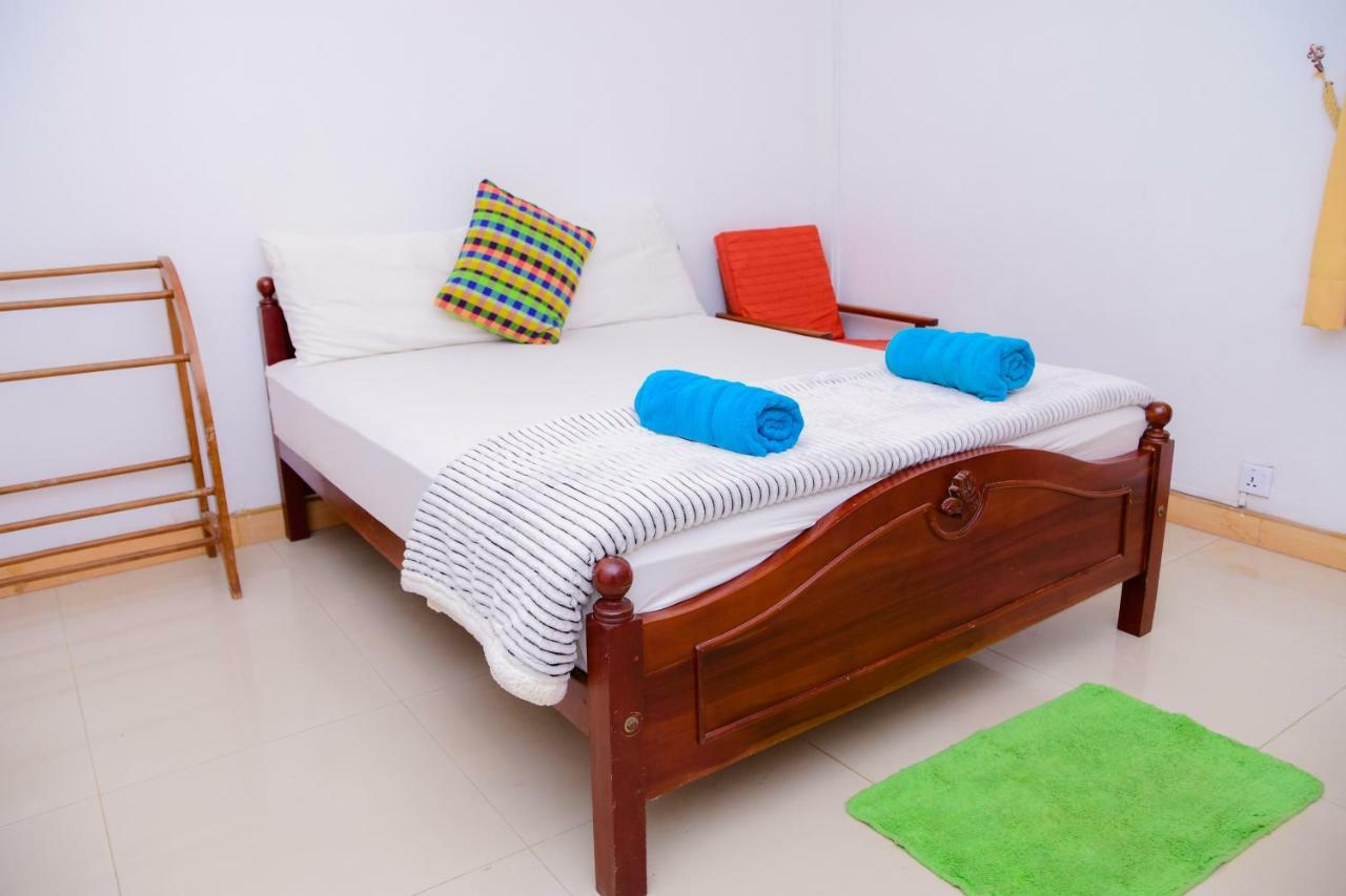 Homestay Garden Rest Канді Екстер'єр фото
