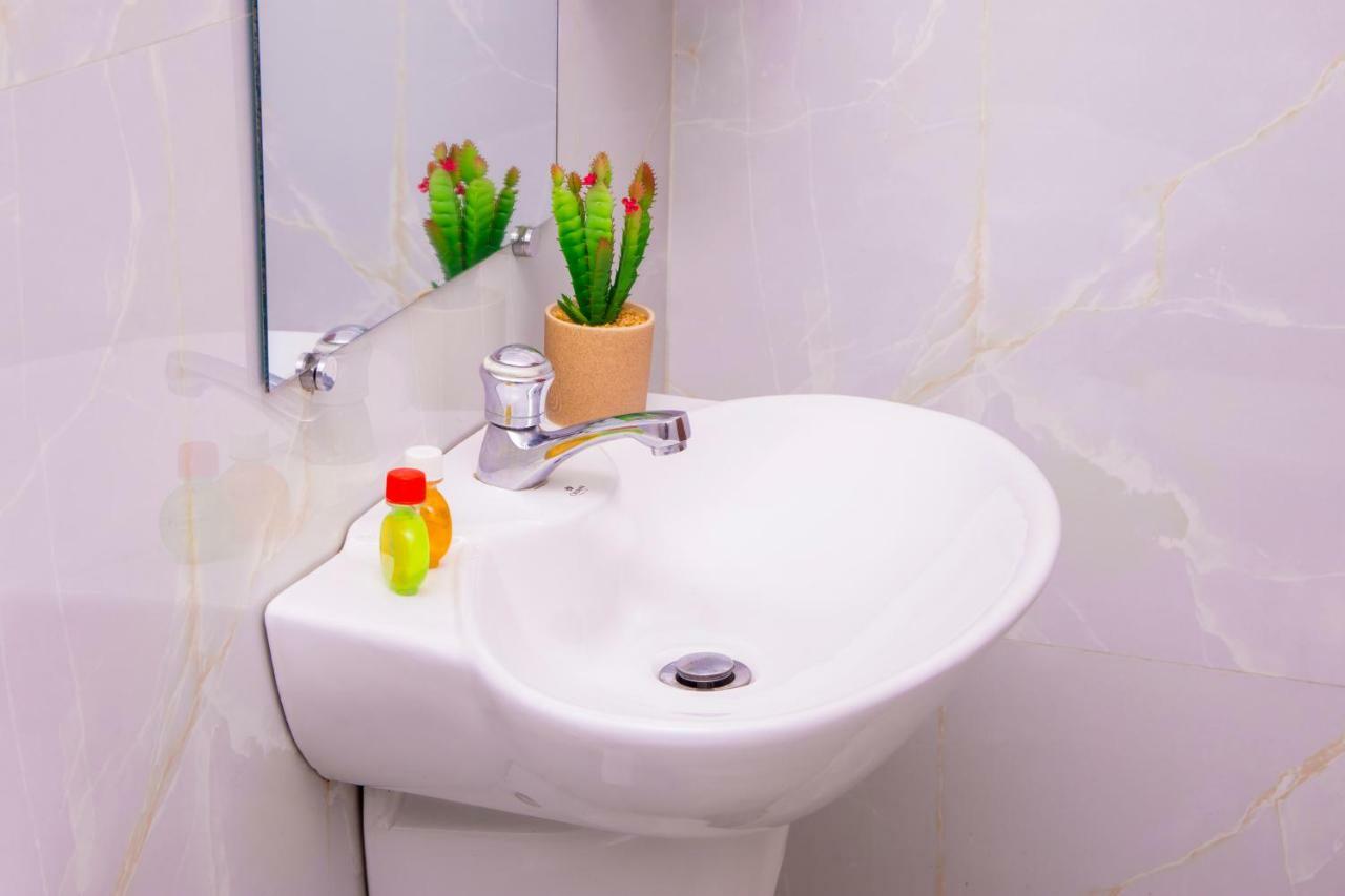 Homestay Garden Rest Канді Екстер'єр фото