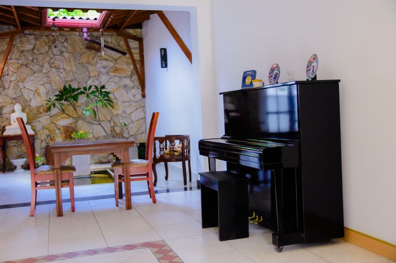 Homestay Garden Rest Канді Екстер'єр фото
